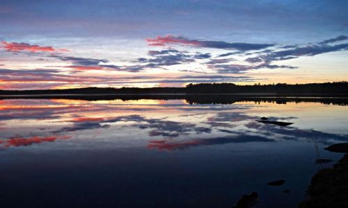 Zdjecie SZWECJA / VASTMANLAND / NORBERG / KOLOROWY  PORANEK