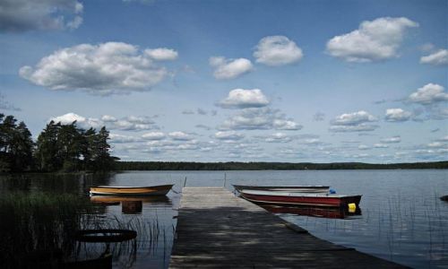 Zdjcie SZWECJA / VASTMANLAND / JEZIORO NOREN-NORBERG / WRESZCIE LATO