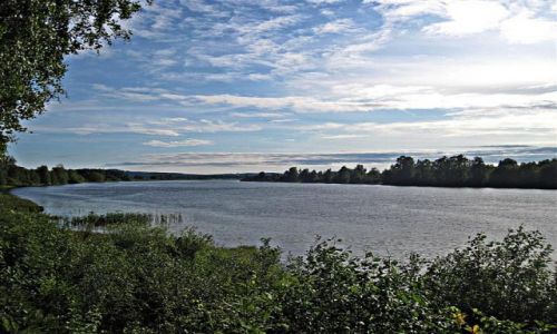 Zdjcie SZWECJA / DALARNA / HEDEMORA / NAD RZEKA DALALVEN