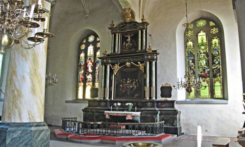 Zdjcie SZWECJA / DALARNA / AVESTA / KOCIӣ W AVESTA