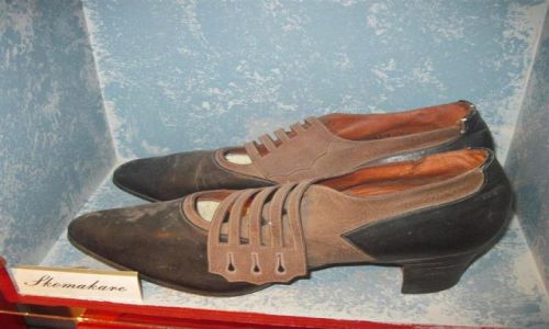Zdjecie SZWECJA / VASTMANLAND / KOPING / MODA RETRO