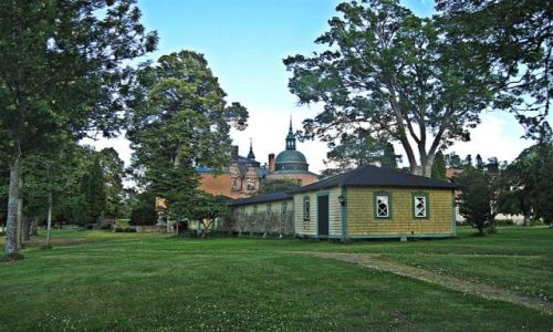 Zdjecie SZWECJA / SODERMANLAND / OKOLICE SPARREHOLM / ROCKELSTAD  SLOTT