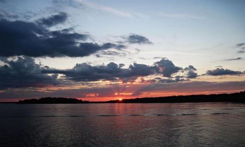 Zdjcie SZWECJA / SODERMANLAND / ESKILSTUNA / ZACHD NAD JEZIOREM MALAREN