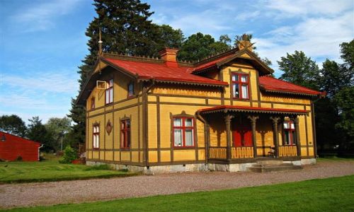 Zdjęcie SZWECJA / DALARNA / ROMMEHED / ZABYTKOWE KOSZARY