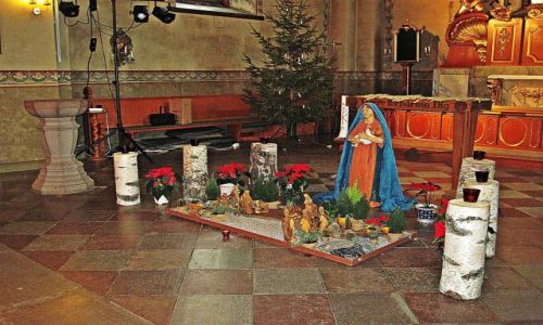 Zdjecie SZWECJA / VASTMANLAND / NORBERG / KOCIӣ  W  NORBERG