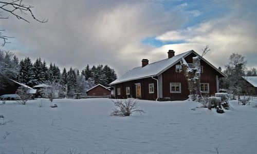Zdjecie SZWECJA / VASTMANLAND / NORBERG / SZWEDZKIE  RANCZO