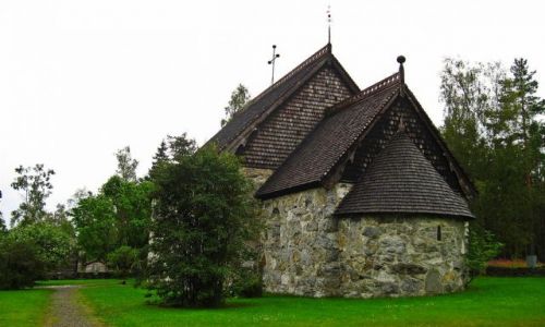Zdjcie SZWECJA / VASTERNORRLAND / HARNOSAND / KOCIӣ W  HARNOSAND