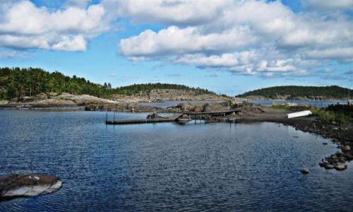 Zdjęcie SZWECJA / VASTERNORRLAND / BONHAMN / HOGA  KUSTEN