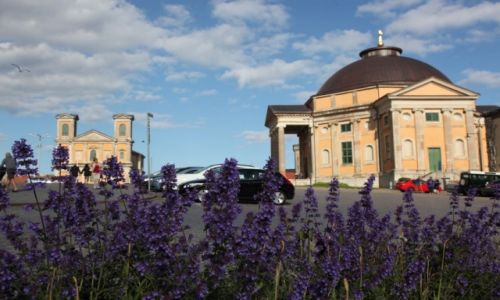 SZWECJA / Blekinge / Karlskrona / Na rynku w Karlskronie