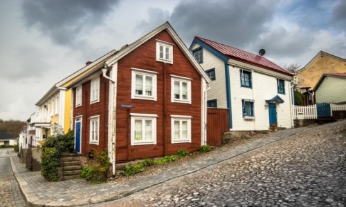 Zdjcie SZWECJA / - / Ronneby / Domek na rogu