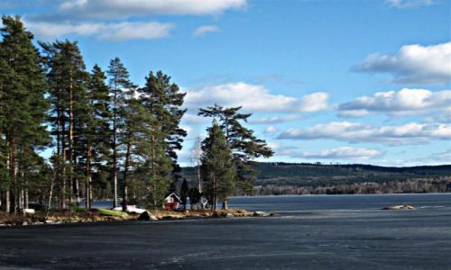Zdjecie SZWECJA / DALARNA / JEZIORO BARKEN / SAUNA NAD JEZIOREM