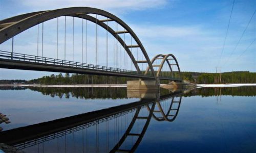 Zdjcie SZWECJA / VASTERBOTTEN-LAPONIA / OKOLICE STORUMAN / LUSTRZANE ODBICIE