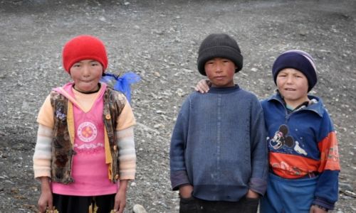 Zdjęcie TADŻYKISTAN / Markansu / - / Wielki świat małego człowieka