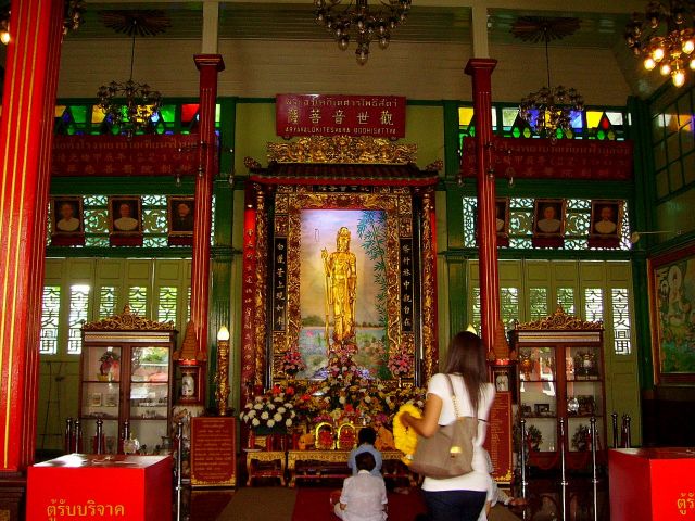 Zdjęcia: chińska dzielnica, Bangkok, piękne wnętrze światyni w chińskiej dzielnicy, TAJLANDIA Zdjęcia: chińska dzielnica, Bangkok, piękne wnętrze światyni w chińskiej dzielnicy, TAJLANDIA