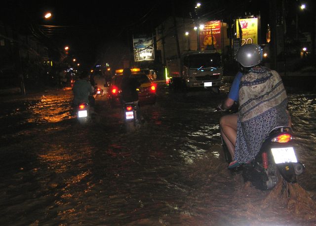 Zdjęcia: samui, ko samui, Ulice Samui po ulewie, TAJLANDIA Zdjęcia: samui, ko samui, Ulice Samui po ulewie, TAJLANDIA