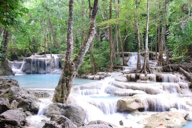 Zdjęcia: Kanchanaburi, Wodospady Erawan, TAJLANDIA Zdjęcia: Kanchanaburi, Wodospady Erawan, TAJLANDIA