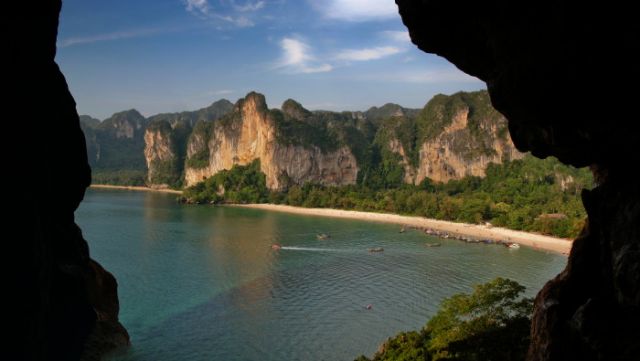 Zdjęcia: okolice Krabi, widok z jaskini, TAJLANDIA Zdjęcia: okolice Krabi, widok z jaskini, TAJLANDIA