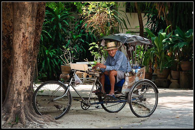 Zdjęcia: CENTRUM, CHIANG MAI, RIKSZARZ, TAJLANDIA Zdjęcia: CENTRUM, CHIANG MAI, RIKSZARZ, TAJLANDIA