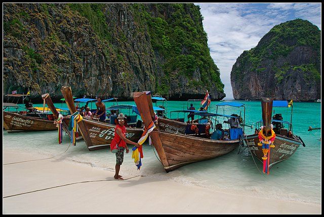 Zdjęcia: KO PHI PHI, KRABI, ŁODZIE DŁUGORUFOWE, TAJLANDIA Zdjęcia: KO PHI PHI, KRABI, ŁODZIE DŁUGORUFOWE, TAJLANDIA
