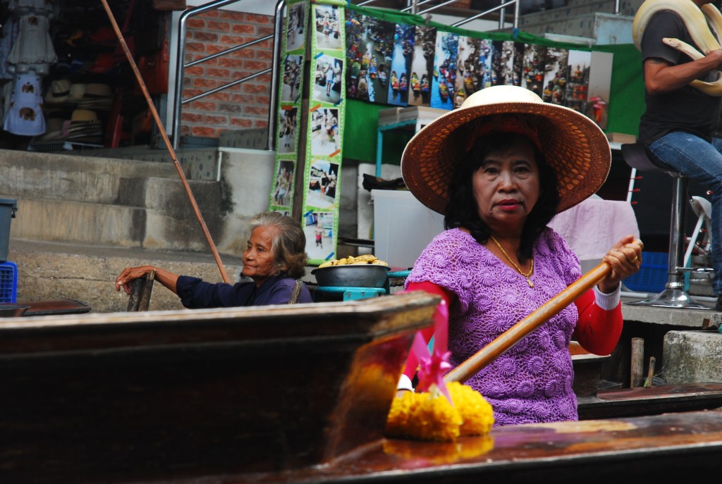 Zdjęcia: Bangkok, Kobieta, TAJLANDIA Zdjęcia: Bangkok, Kobieta, TAJLANDIA