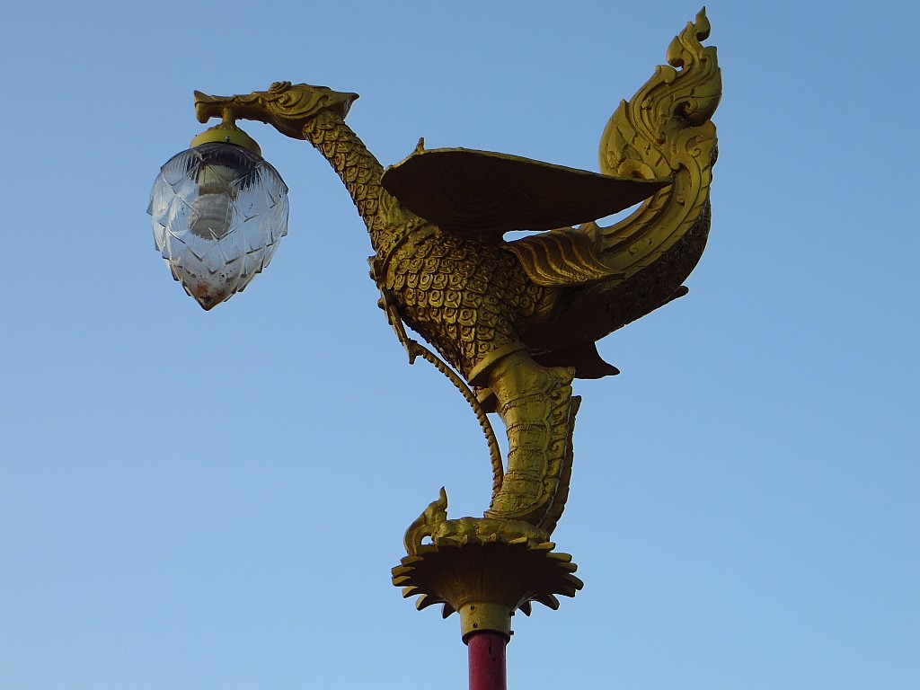Zdjęcia: Hua Hin, Zatoka Tajlandzka, dworzec kolejowy - lampa, TAJLANDIA Zdjęcia: Hua Hin, Zatoka Tajlandzka, dworzec kolejowy - lampa, TAJLANDIA