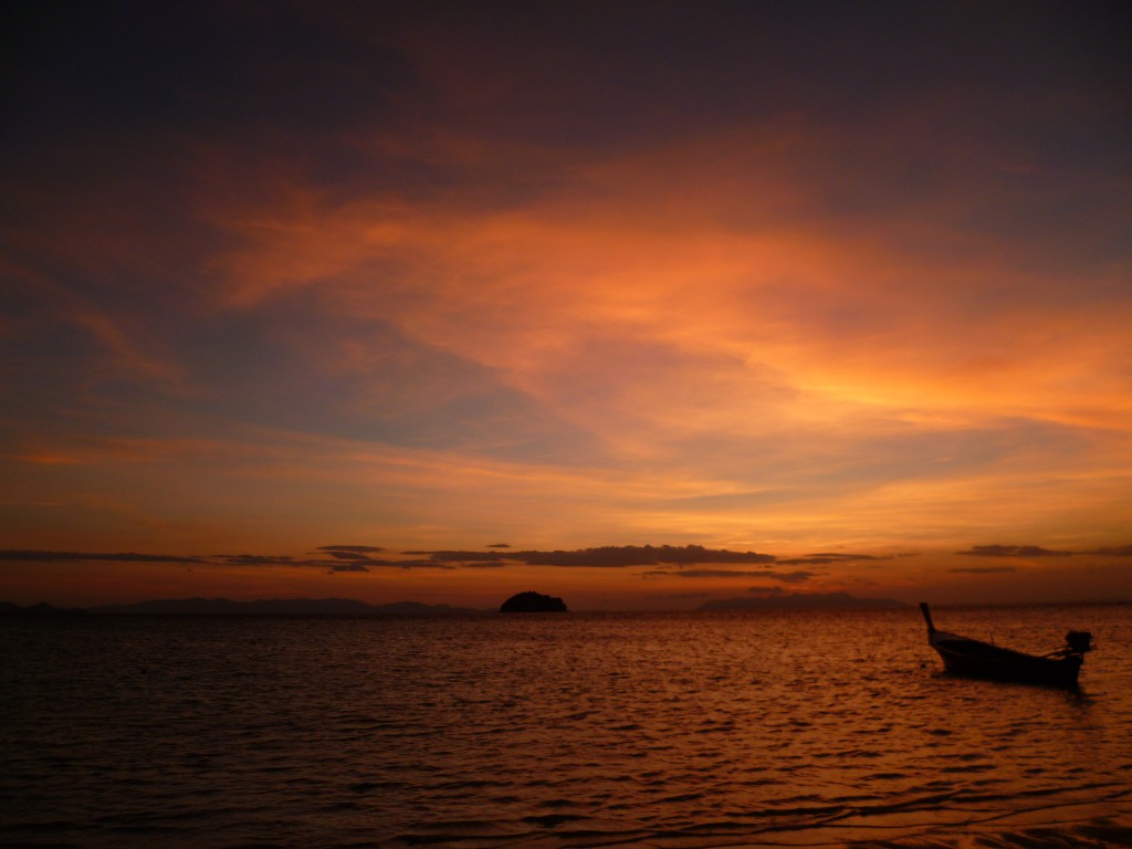 Zdjęcia: Koh Lipe, Morze Andamańskie, Wschód Słońca , TAJLANDIA Zdjęcia: Koh Lipe, Morze Andamańskie, Wschód Słońca , TAJLANDIA