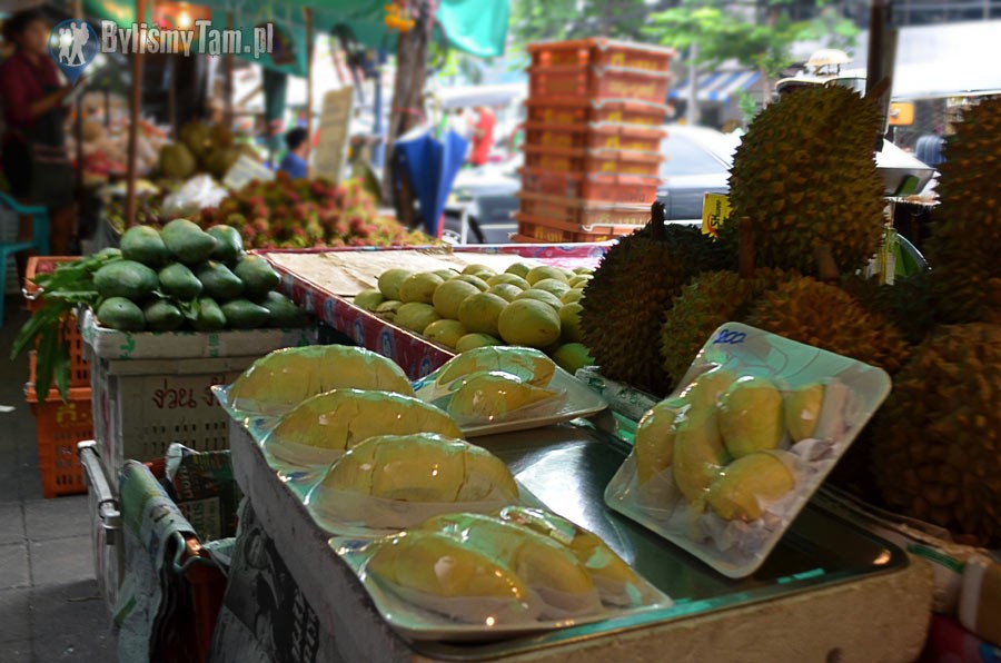 Zdjęcia: Bangkok, Bangkok, durian - najbardziej śmierdzący owoc świata, TAJLANDIA Zdjęcia: Bangkok, Bangkok, durian - najbardziej śmierdzący owoc świata, TAJLANDIA