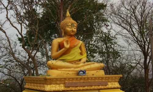 Zdjęcie TAJLANDIA / Pattaya / Wat Phra Yai / Na wzgórzu Wielkiego Buddy