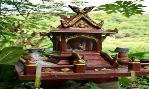 Zdjcie TAJLANDIA / prowincja Chiang Mai  / prowincja Chiang Mai  / Domek duchw