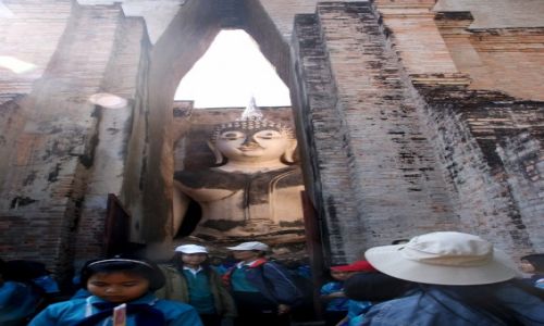 Zdjecie TAJLANDIA / Tailandia / Sukhothai / Budda rozpraszajcy strach