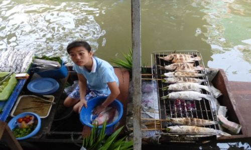 Zdjecie TAJLANDIA / Damnowen Saduak / Floating market / WHAT???