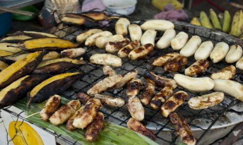 Zdjecie TAJLANDIA / Bangkok / ulica / Pyszne pieczone bananki :)
