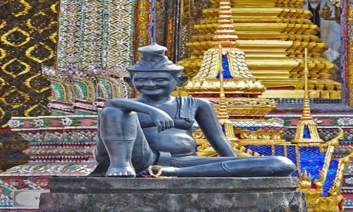 Zdjecie TAJLANDIA / Bangkok / witynia Szmaragdowego Buddy / Posg