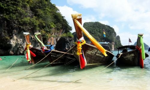 Zdjecie TAJLANDIA / Krabi / Lading island / odzie