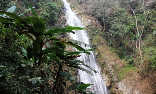 Zdjecie TAJLANDIA / Pnocna Tajlandia / Chiang Rai / Wodospady Khun Kon