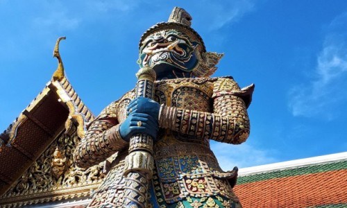 Zdjcie TAJLANDIA / Bangkok / Wat Phra Kaeo / Yaksha, czyli stranik