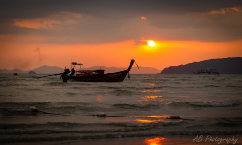 Zdjecie TAJLANDIA / Krabi / Ao Nang Beach / Zachd soca