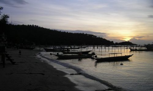 Zdjcie TAJLANDIA / Zatoka Tajlandzka / Ko Tao / port