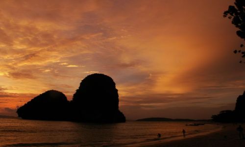 Zdjecie TAJLANDIA / Krabi / Railay Beach / Zachd soca