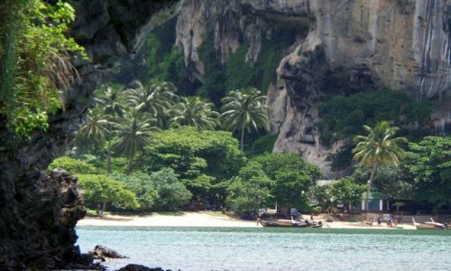 Zdjecie TAJLANDIA / Krabi / Ao Nang- Ton Sai / Plaza Ton Sai