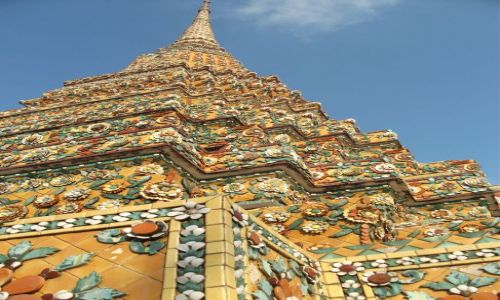 Zdjcie TAJLANDIA / Bangkok / Wat Pho / ... Stairway to Heaven? ...