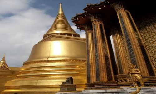 Zdjecie TAJLANDIA / Bangkok / Wat Phra Keo / ... zota czedi ...