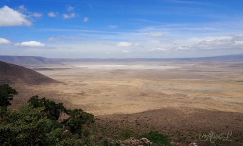 TANZANIA / Pnoc / Ngorongoro / Pierwsze spotkanie z Ngorongoro