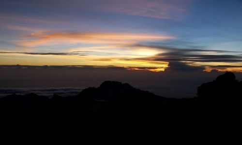 Zdjcie TANZANIA / brak / Kilimanjaro / wschod slonca
