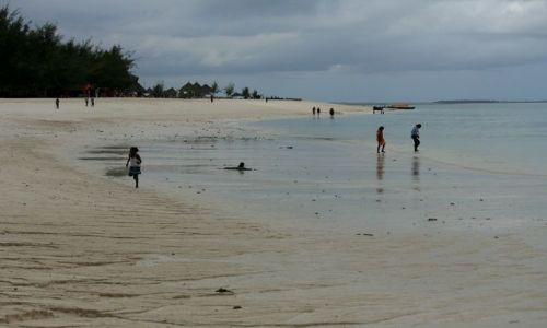 Zdjecie TANZANIA / Zanzibar / Kendwa,   / Przed poludniem ...