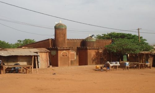 Zdjcie TOGO / Region Kara / Kante / Typowy meczet (2)