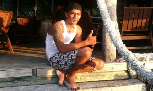 Zdjęcie TONGA / Vava'u / Eueiki / John - właściciel wyspy