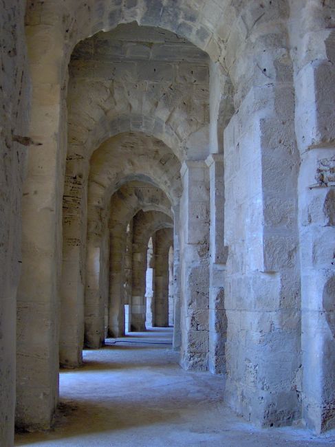 Zdjęcia: El Jem, na południe od Sousse, Amfiteatr w El Jem, TUNEZJA Zdjęcia: El Jem, na południe od Sousse, Amfiteatr w El Jem, TUNEZJA