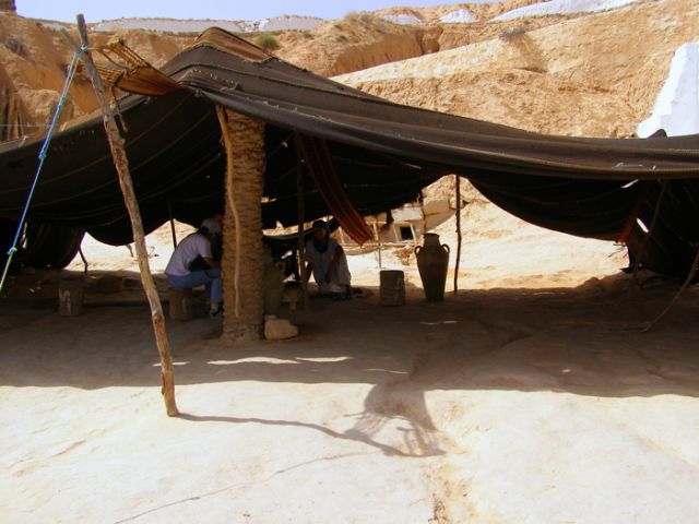 Zdjęcia: Sahara, Tunezja, namiot Berberów, TUNEZJA Zdjęcia: Sahara, Tunezja, namiot Berberów, TUNEZJA