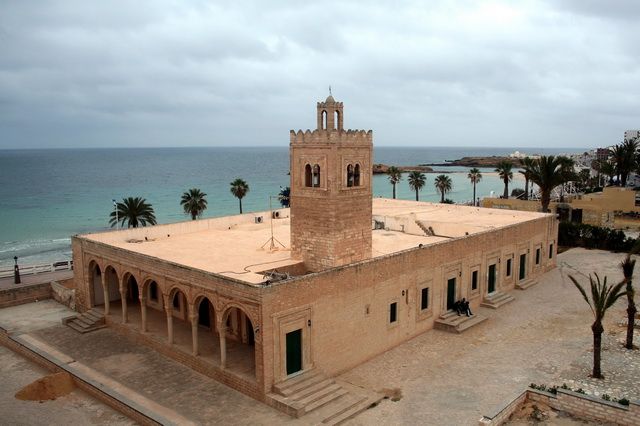 Zdjęcia: Monastir, Wschodnia Tunezja, Meczet w Monastyrze, TUNEZJA Zdjęcia: Monastir, Wschodnia Tunezja, Meczet w Monastyrze, TUNEZJA